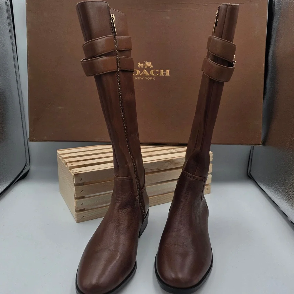 Coach Linette Cognac Leather Tall Riding Boots‎ 5B Turnlock Detail Q7180 Womens